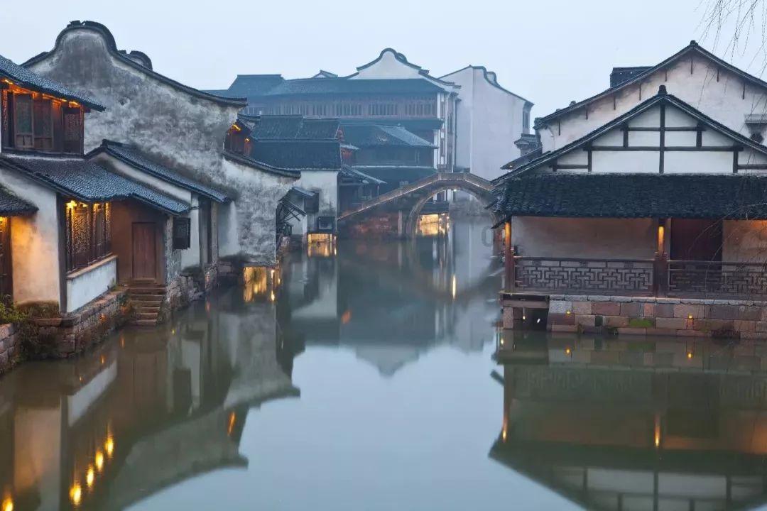 村上春树:介意父亲参与侵华战争,20多年不见面